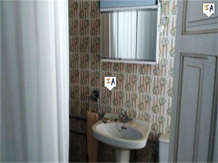 Image No.3-3 Bed House for sale