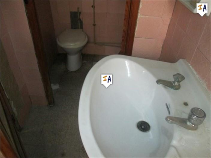 Image No.11-4 Bed House for sale