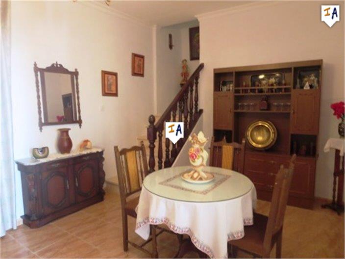 Image No.7-5 Bed House for sale