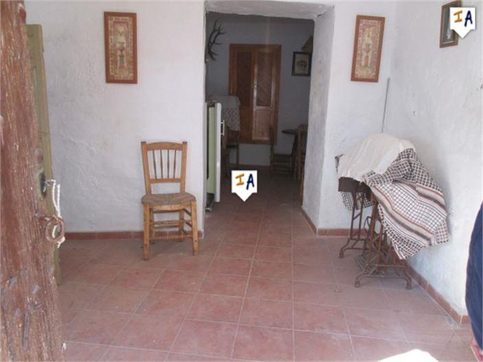 Image No.3-3 Bed House for sale