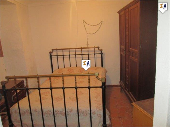 Image No.5-3 Bed House for sale
