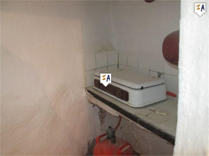 Image No.6-3 Bed House for sale