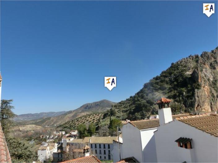 Image No.11-4 Bed House for sale