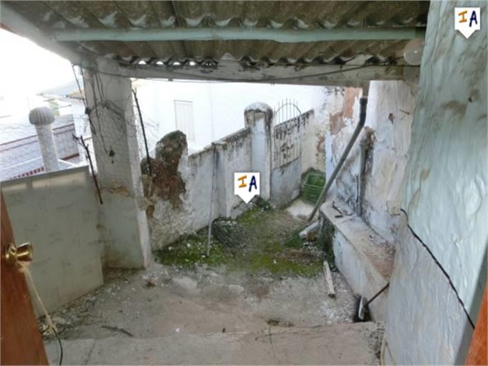 Image No.13-4 Bed House for sale