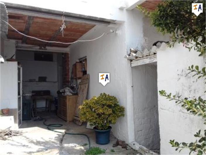 Image No.11-3 Bed House for sale