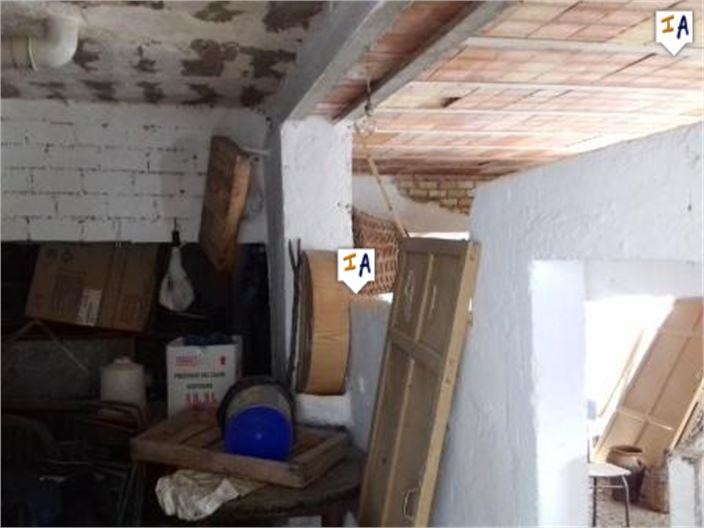 Image No.14-3 Bed House for sale