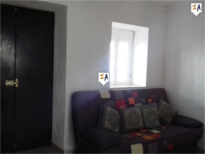 Image No.4-2 Bed House for sale