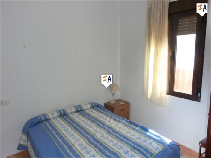 Image No.14-4 Bed House for sale