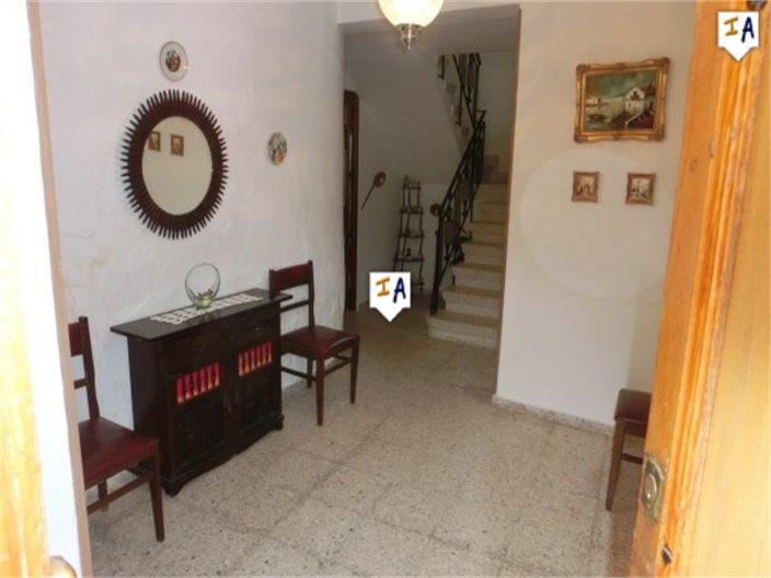 Image No.3-3 Bed House for sale