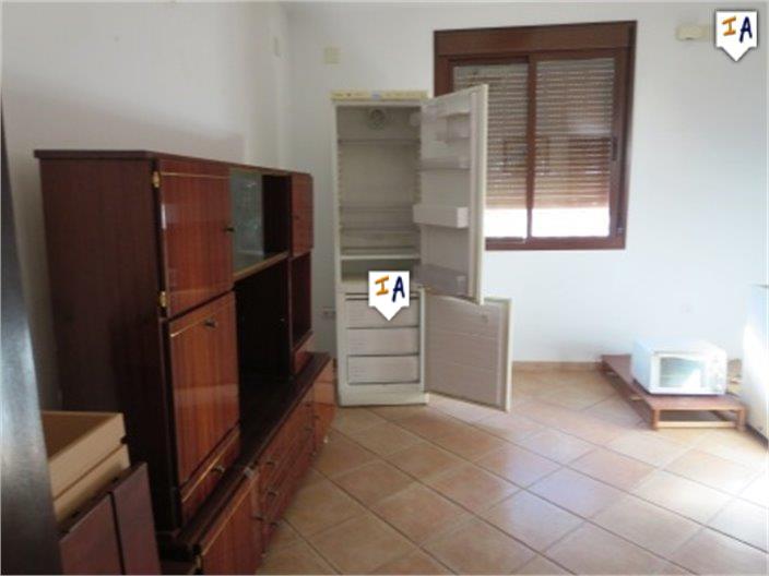 Image No.8-1 Bed House for sale