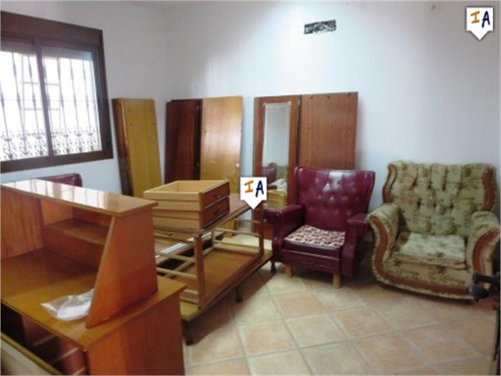 Image No.9-1 Bed House for sale