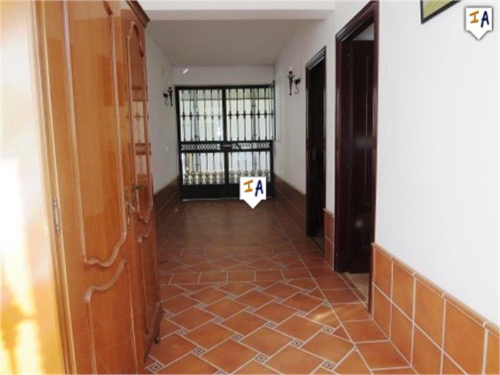 Image No.10-1 Bed House for sale