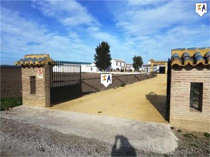 Image No.8-5 Bed Farmhouse for sale