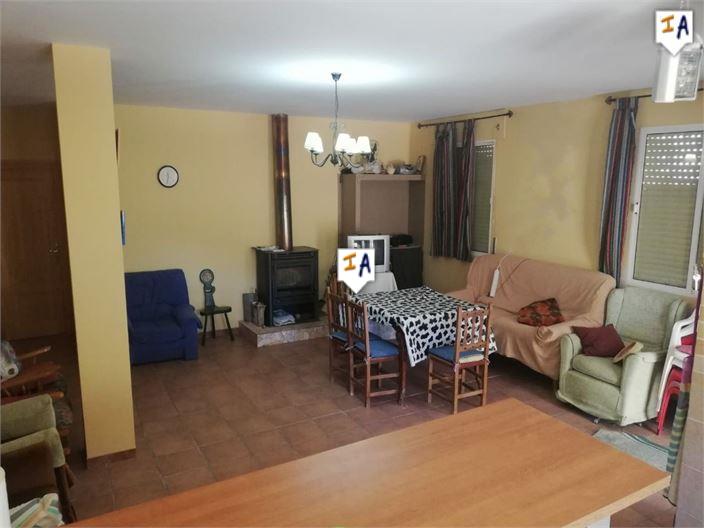 Image No.11-4 Bed House for sale