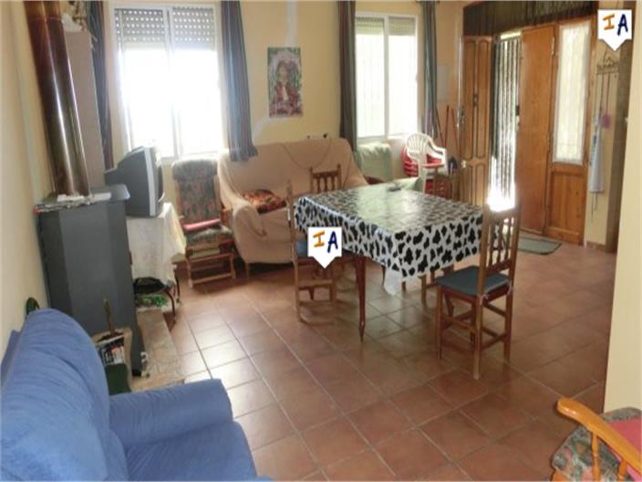 Image No.14-4 Bed House for sale