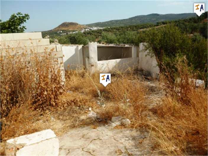 Image No.16-3 Bed Farmhouse for sale