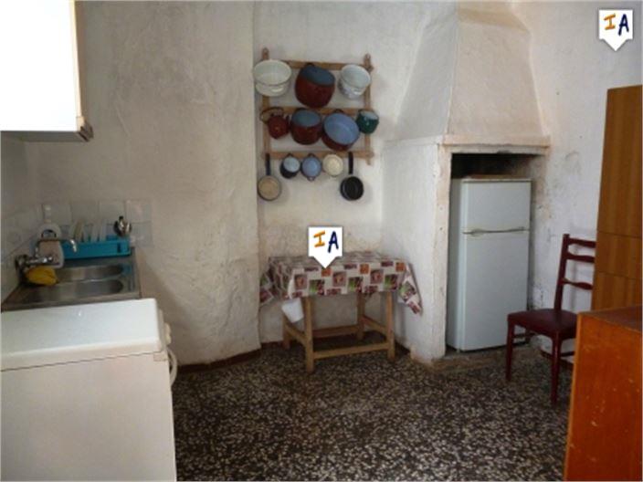 Image No.6-3 Bed Farmhouse for sale