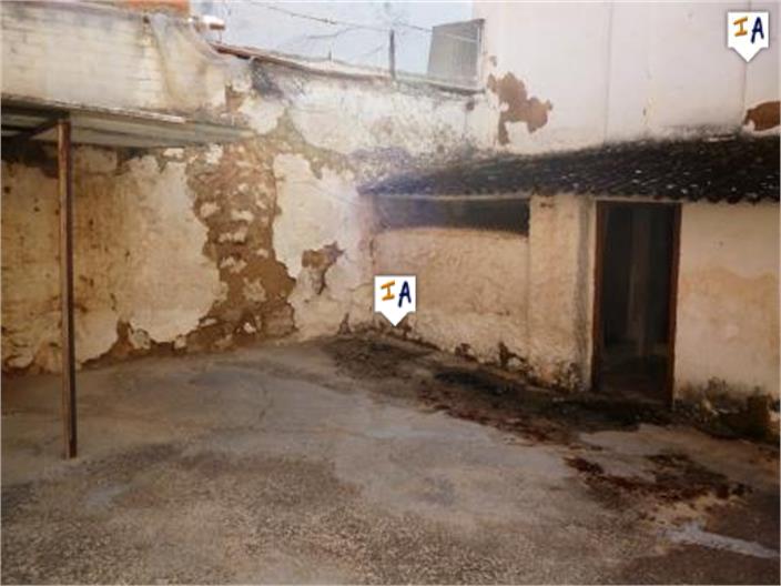 Image No.15-6 Bed House for sale