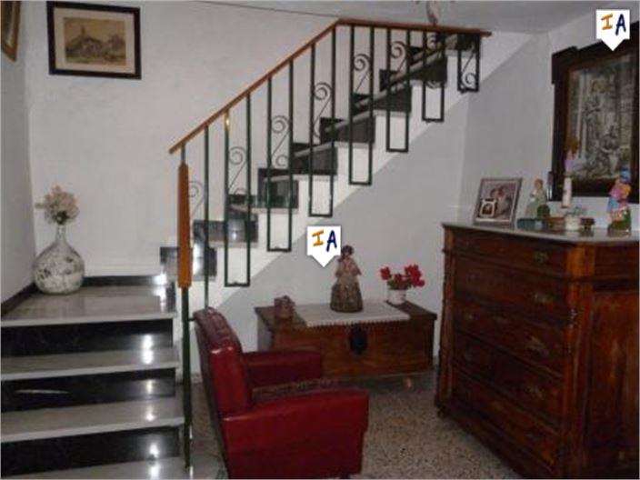 Image No.3-6 Bed House for sale