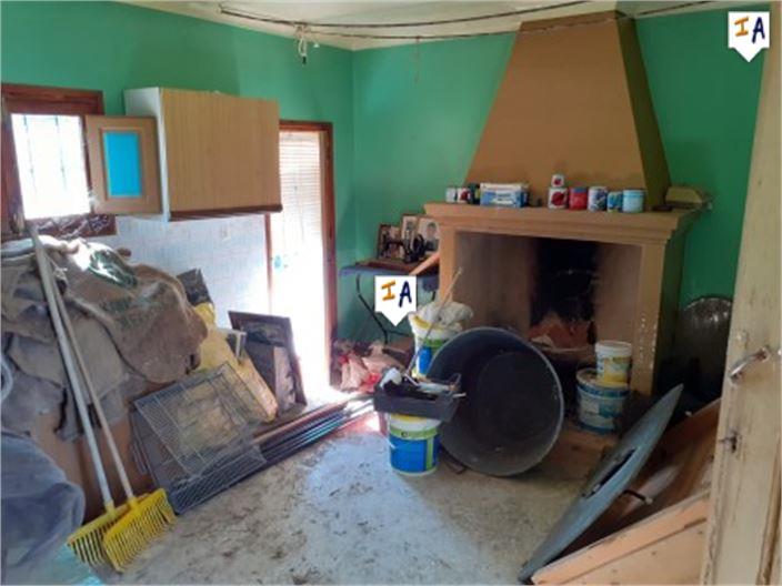 Image No.15-5 Bed Farmhouse for sale