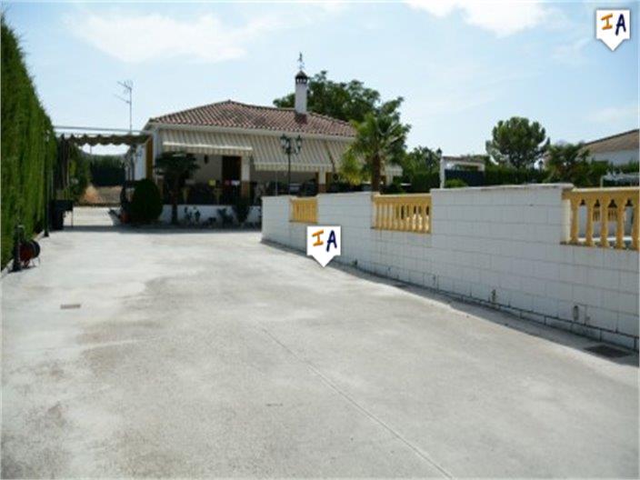 Image No.5-5 Bed House for sale