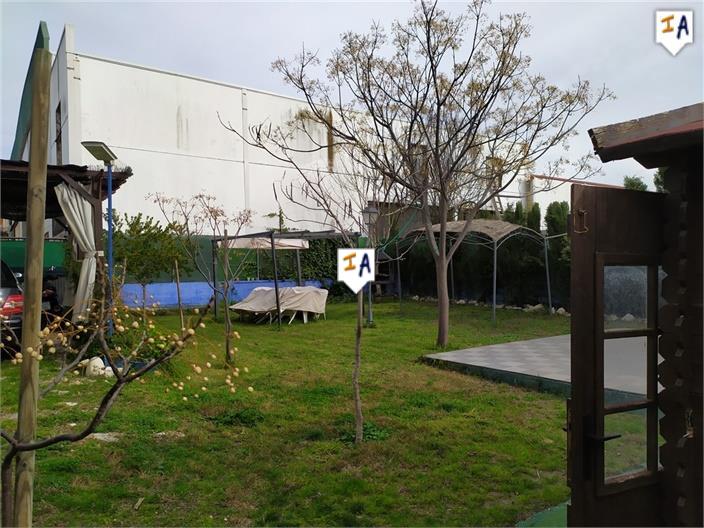 Image No.15-3 Bed House for sale