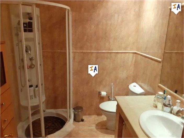 Image No.11-4 Bed House for sale