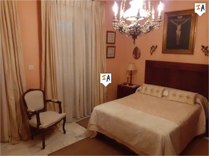 Image No.13-4 Bed House for sale