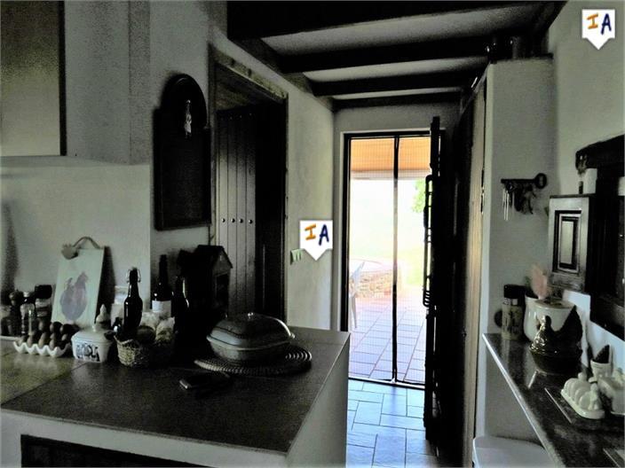 Image No.6-4 Bed Farmhouse for sale