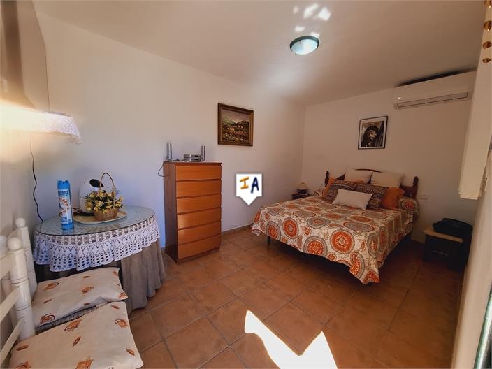 Image No.15-4 Bed Finca for sale