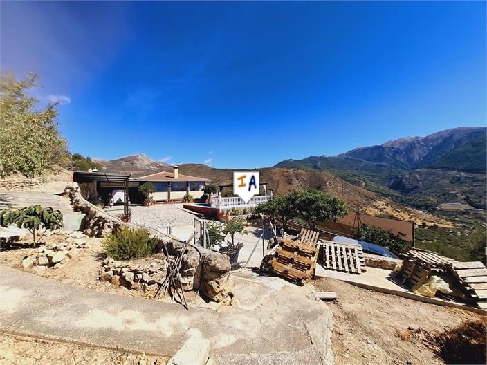 Image No.17-4 Bed Finca for sale