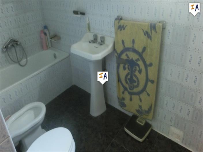 Image No.10-4 Bed Farmhouse for sale