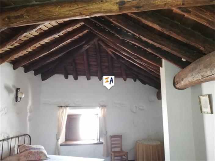 Image No.16-13 Bed Commercial for sale