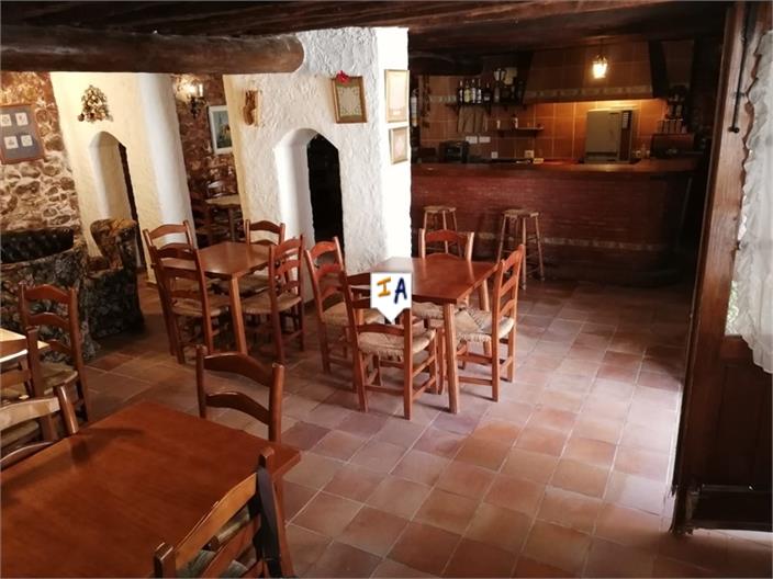 Image No.3-13 Bed Commercial for sale