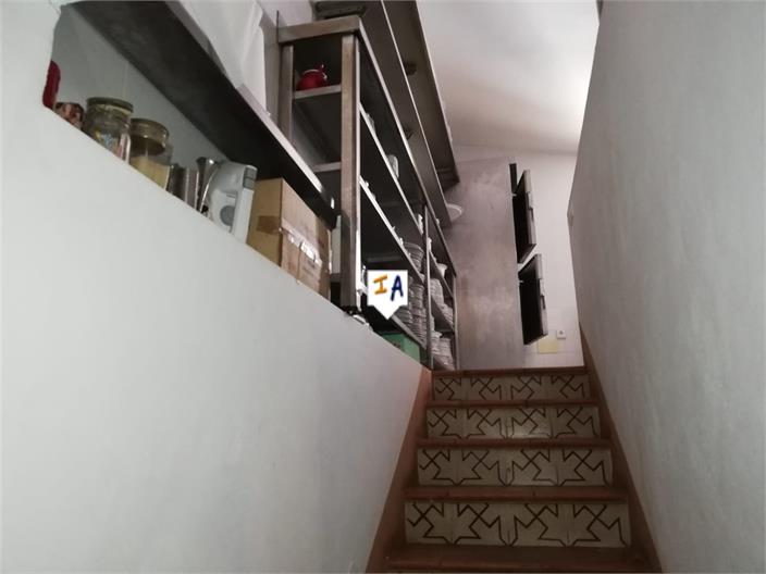 Image No.9-13 Bed Commercial for sale