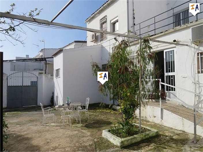 Image No.9-4 Bed House for sale