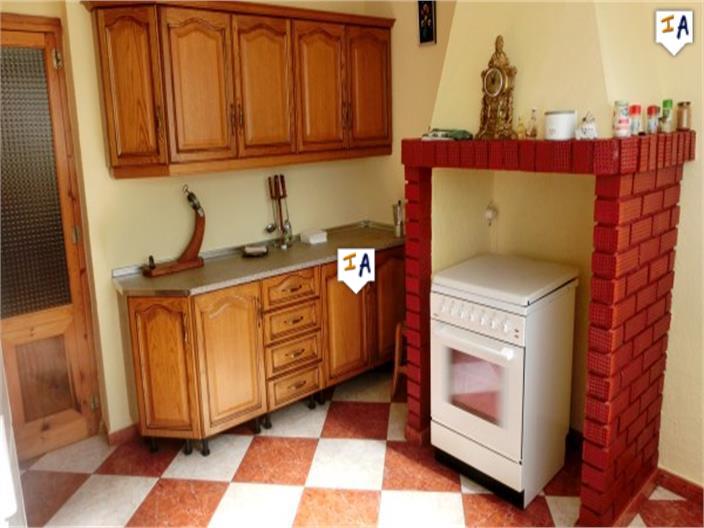 Image No.5-4 Bed House for sale