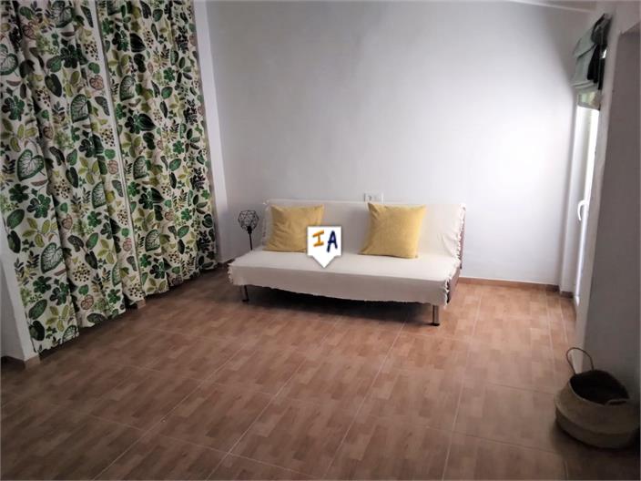 Image No.10-2 Bed House for sale