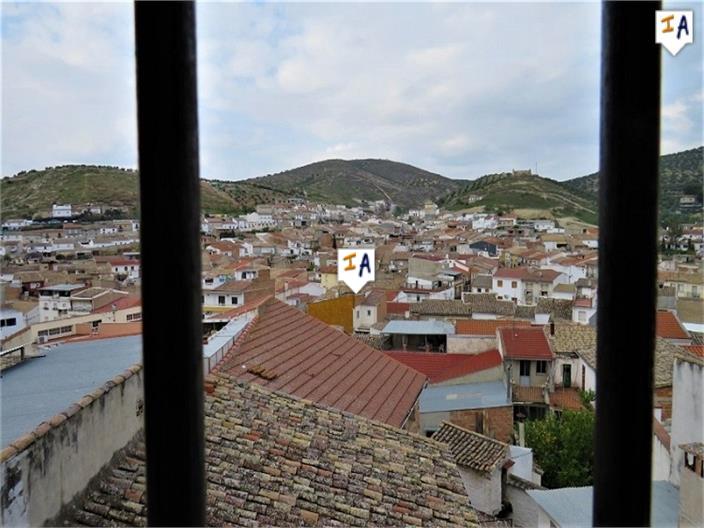 Image No.9-6 Bed House for sale