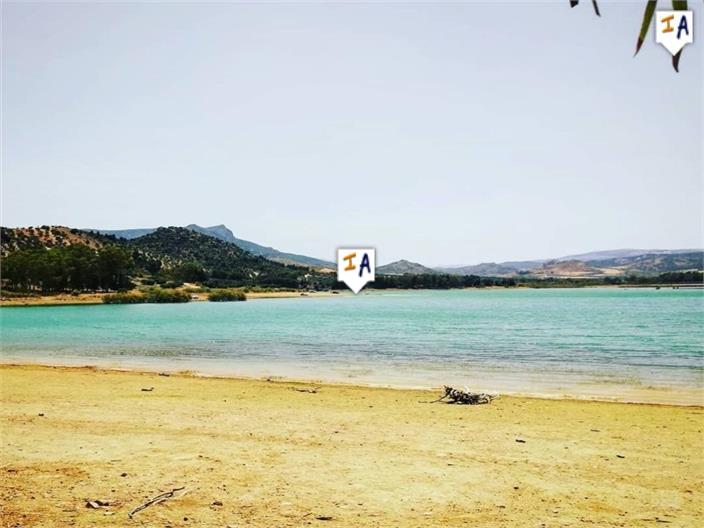 Image No.11-5 Bed House for sale