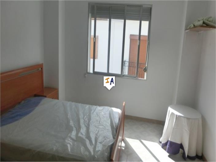 Image No.7-2 Bed House for sale