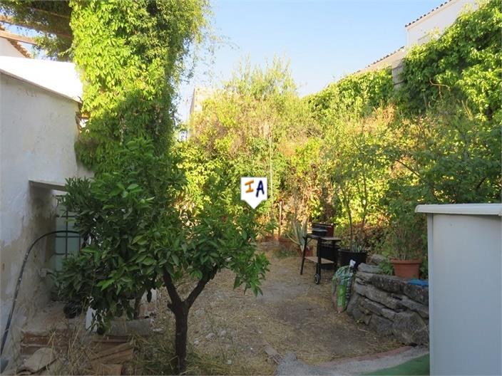 Image No.14-3 Bed House for sale