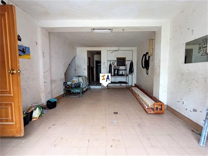 Image No.5-4 Bed House for sale