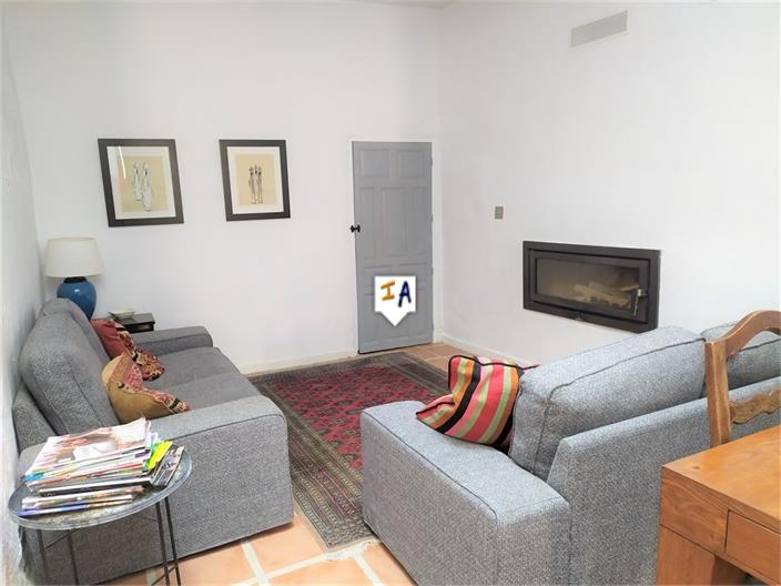 Image No.4-4 Bed House for sale