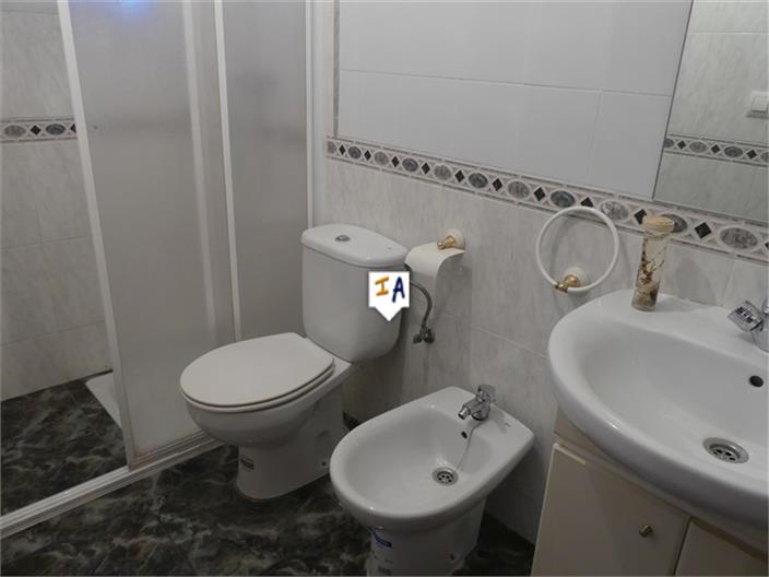 Image No.10-5 Bed House for sale