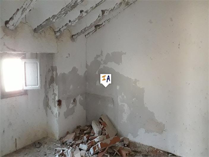 Image No.14-5 Bed Farmhouse for sale