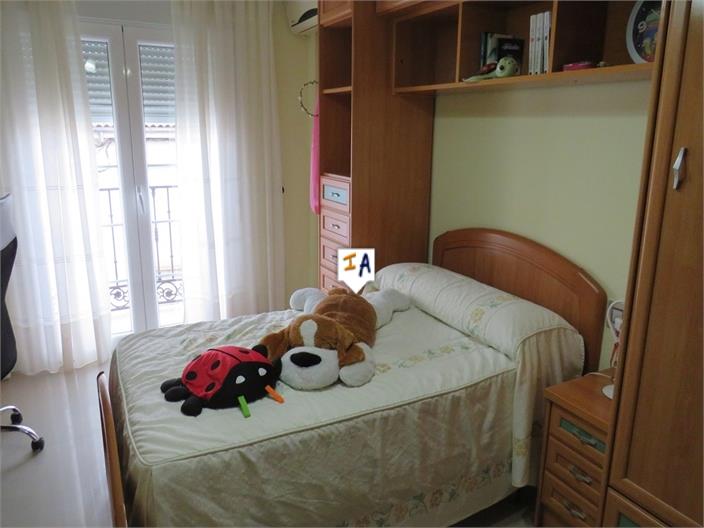 Image No.14-5 Bed House for sale