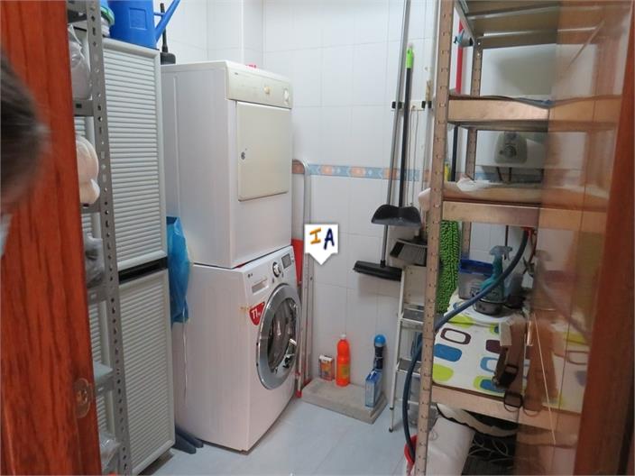 Image No.16-5 Bed House for sale