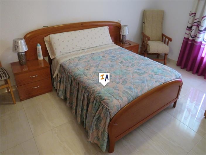 Image No.15-5 Bed House for sale