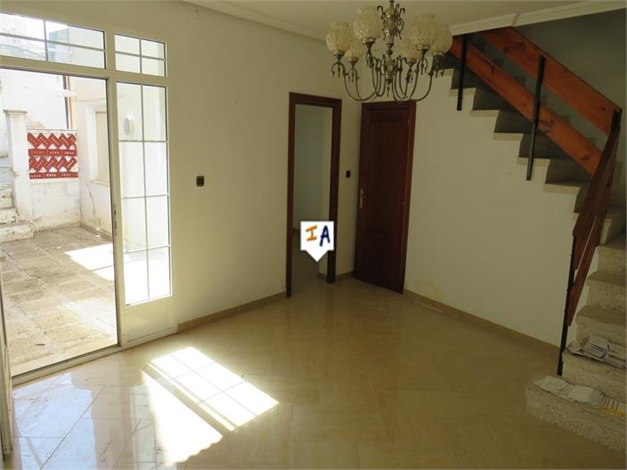 Image No.3-5 Bed House for sale